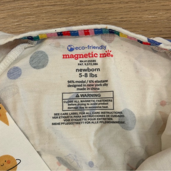 Magnetic Me Modal Sleeper- Space Pattern - Picture 2 of 5